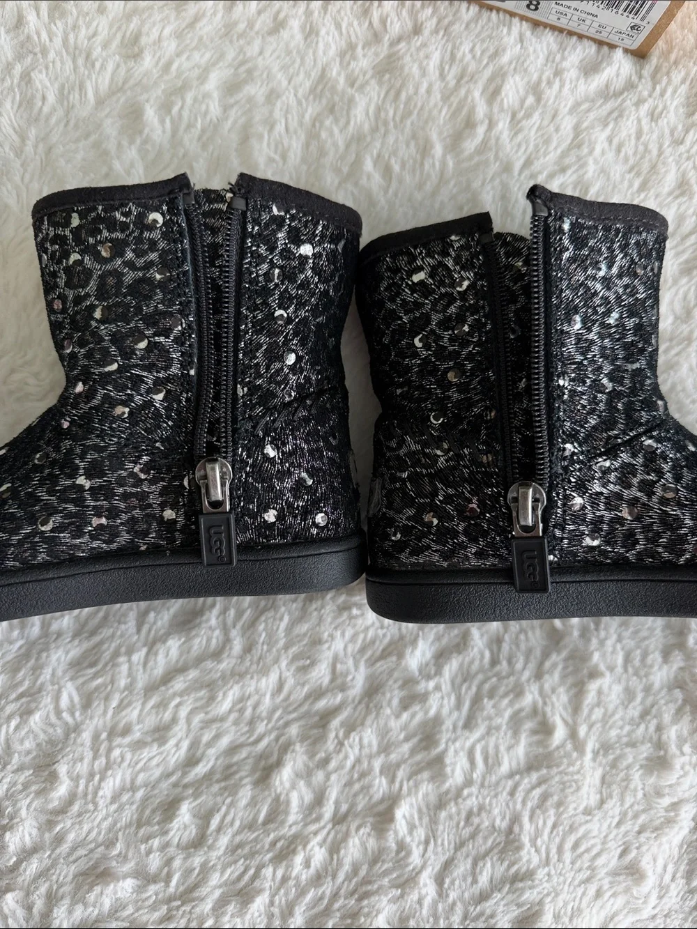 UGG toddler girls size 8 black silver sparkle leopard zip up boots